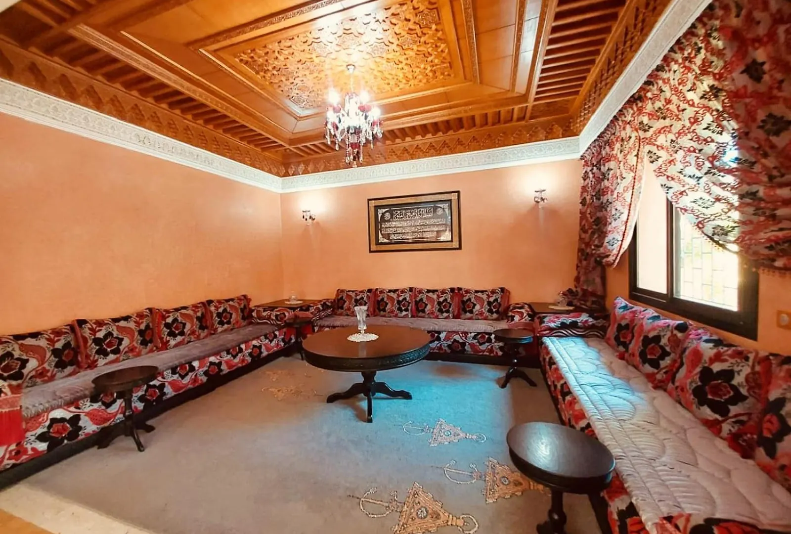 Naoura House Villa Marrakesh 0*,  Marokko